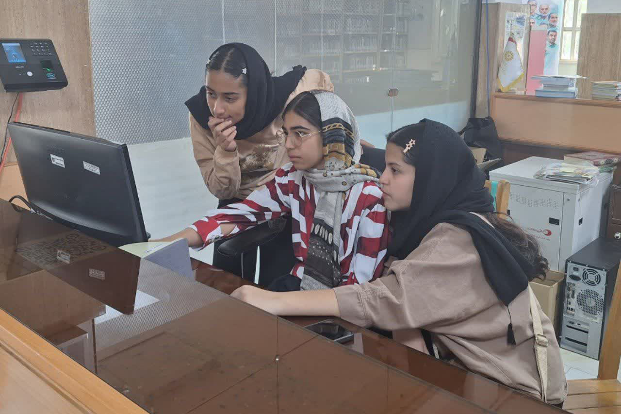 برگزاری برنامههای کتابمحور در کتابخانه شهید سیاوش امیری شازند