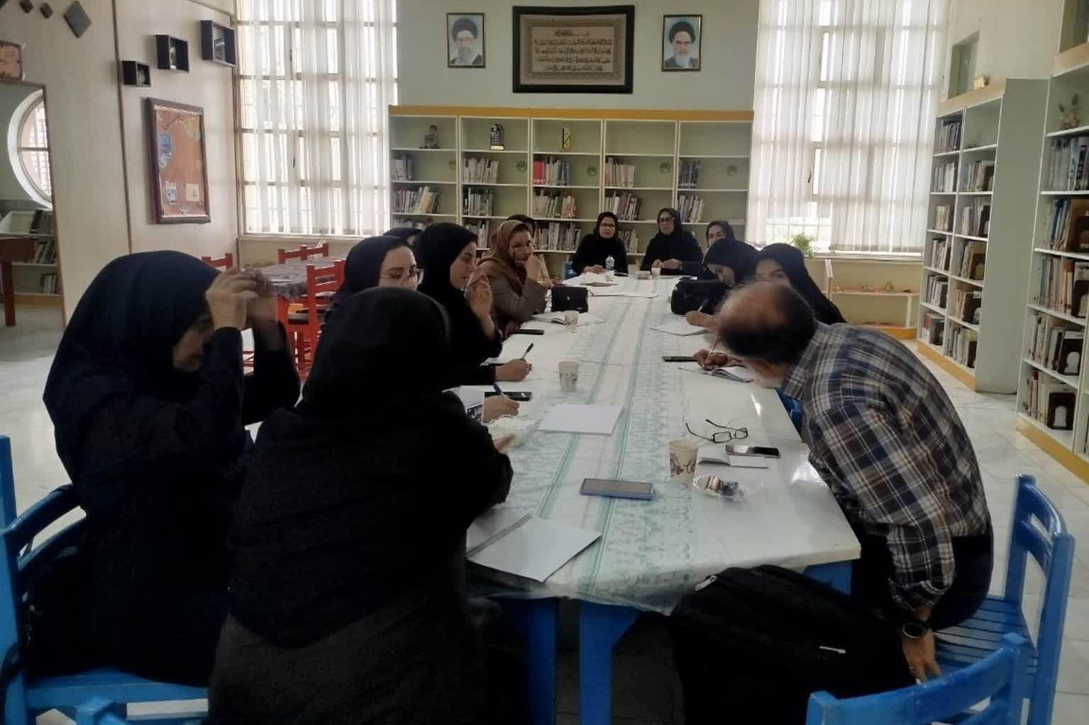 برنامههای علمی و فرهنگی کتابخانه ولایت فرمهین برگزار شد