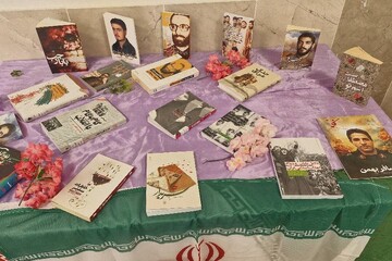 از قاب خاطرات تا روایت کتاب؛ دفاع مقدس در کتابخانه عمومی  شهید علی‌اصغر صلاحی فخرآباد