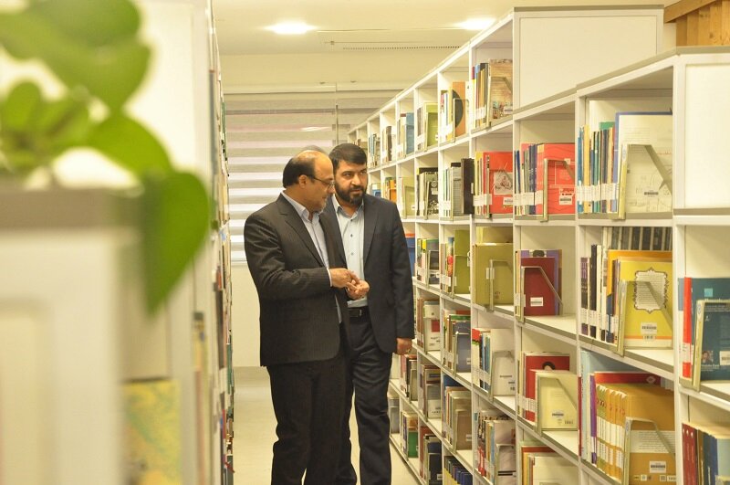 انعقاد تفاهمنامه همکاری بین ادارهکل کتابخانههای عمومی گیلان و میراثفرهنگی استان