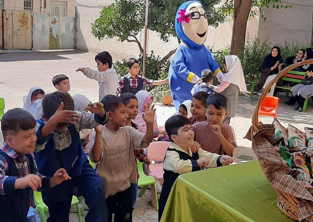 «آن سوی سکوت»؛ روایت یک روز شاد برای کودکان ناشنوا و کمشنوا در مدرسه باغچهبان