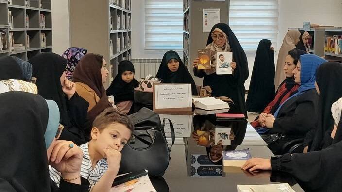 ویژهبرنامههای فرهنگی هفته دفاع مقدس در کتابخانههای عمومی نوشهر برگزار شد