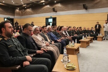 برگزاری همایش تجلیل از فعالان پویش کتابخوانی در کتابخانه شهید آیت‌الله خامنه‌ای قم