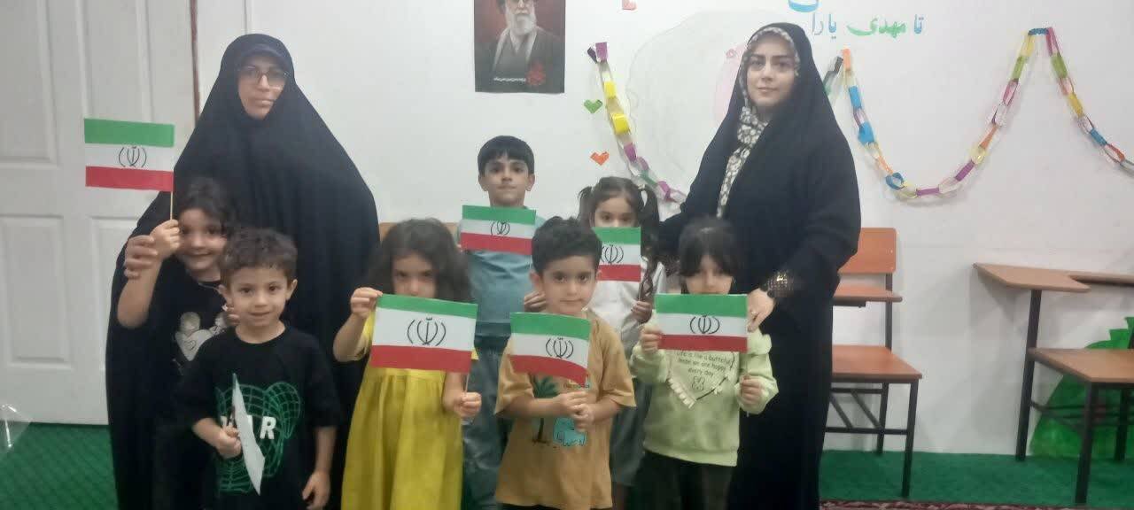 ویژه‌برنامه‌های هفته دفاع مقدس در کتابخانه‌های عمومی فریدونکنار برگزار شد