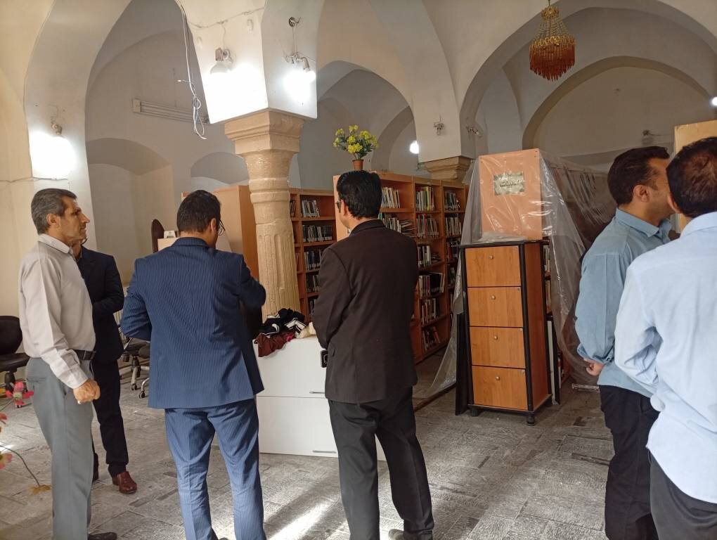 تعامل سازنده شهرداری خرمآباد و ادارهکل کتابخانههای لرستان