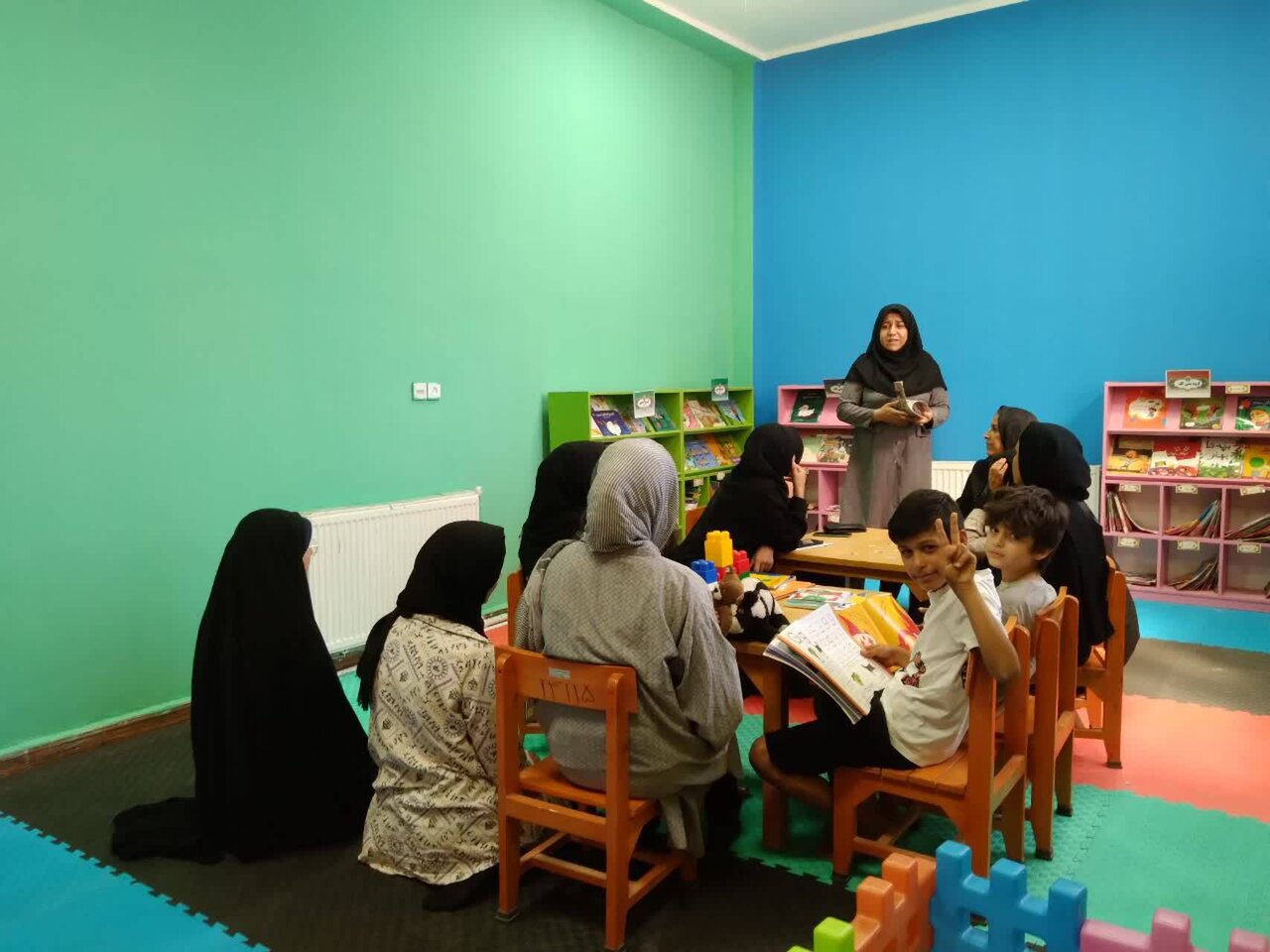 کتابخانههای کرمانشاه؛ از «روایت ایثار» تا «مولاناشناسی»