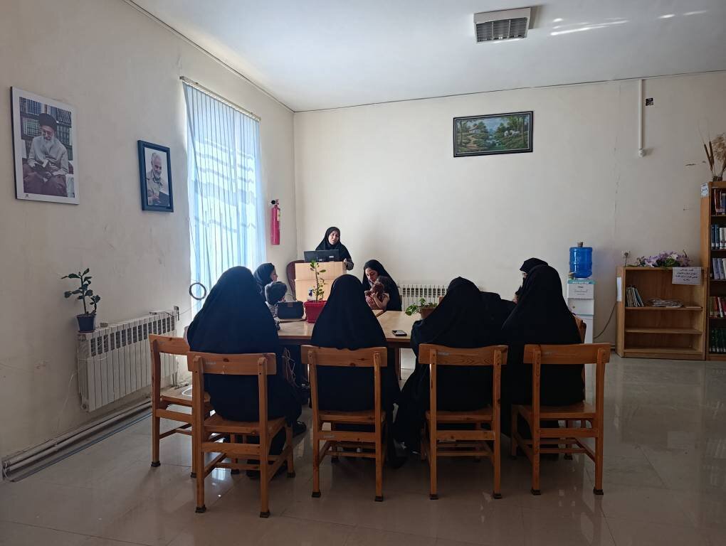 کتابخانه‌های کرمانشاه؛ از «روایت ایثار» تا «مولاناشناسی»