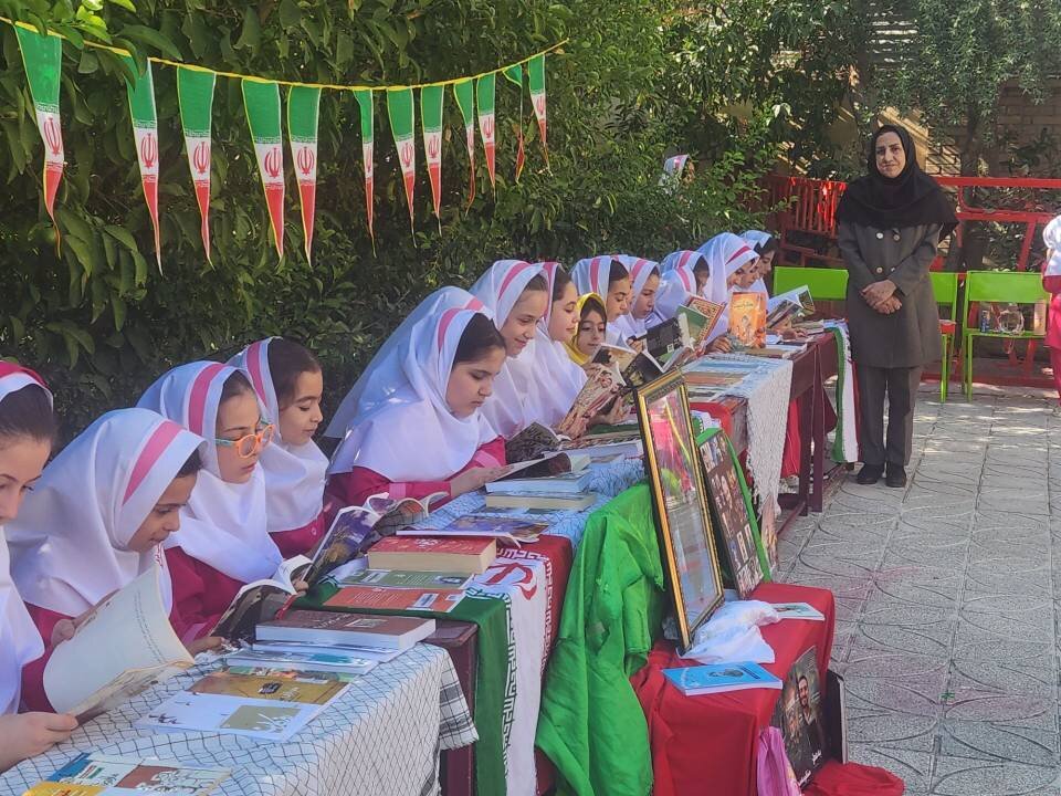 کتابخانههای کرمانشاه؛ از «روایت ایثار» تا «مولاناشناسی»