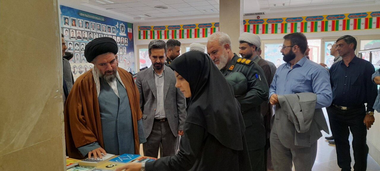 کتابخانه‌های کرمانشاه؛ از «روایت ایثار» تا «مولاناشناسی»