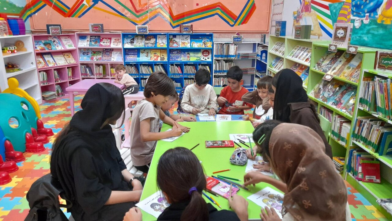 کتابخانههای کرمانشاه؛ از «روایت ایثار» تا «مولاناشناسی»
