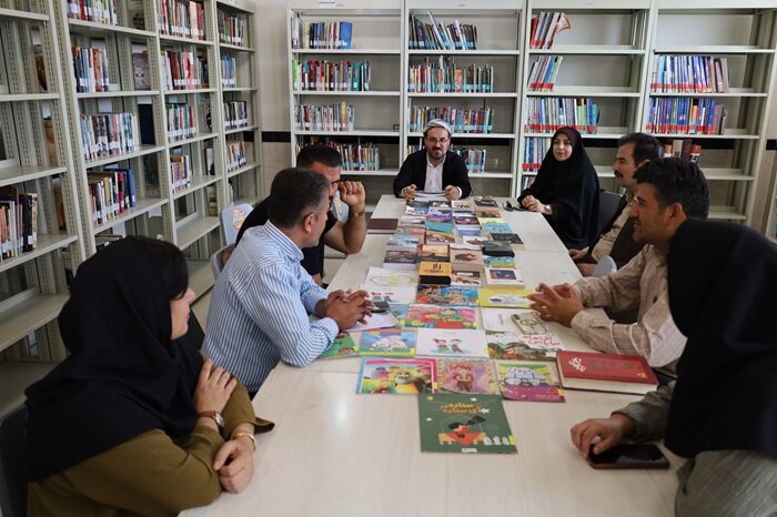 از پیشرفت ۵۰ درصدی کتابخانه مکریان تا بازطراحی کتابخانه «مستوره کردستانی» / پیگیری وضعیت کتابخانه سیمینه در دیدار با مسئولان محلی