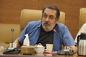 نشست «کتابخانه برای تمام عمر»