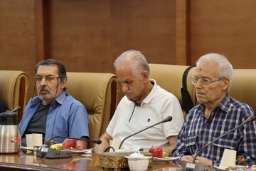 نشست «کتابخانه برای تمام عمر»