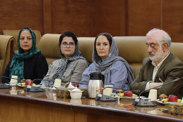نشست «کتابخانه برای تمام عمر»