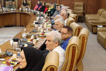 نشست «کتابخانه برای تمام عمر»
