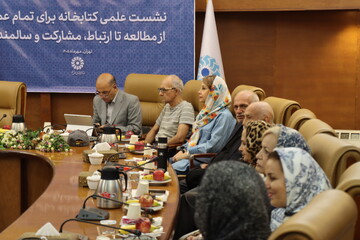 نشست «کتابخانه برای تمام عمر»