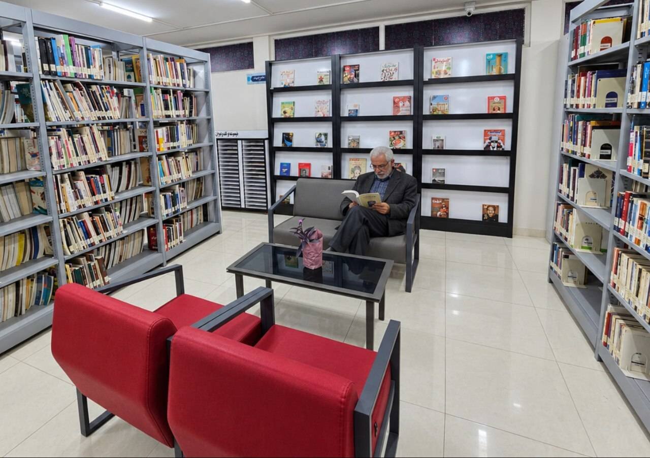 کتابخانه برای همه نسل‌ها، توجه به سالمندان در کتابخانه‌های عمومی قزوین