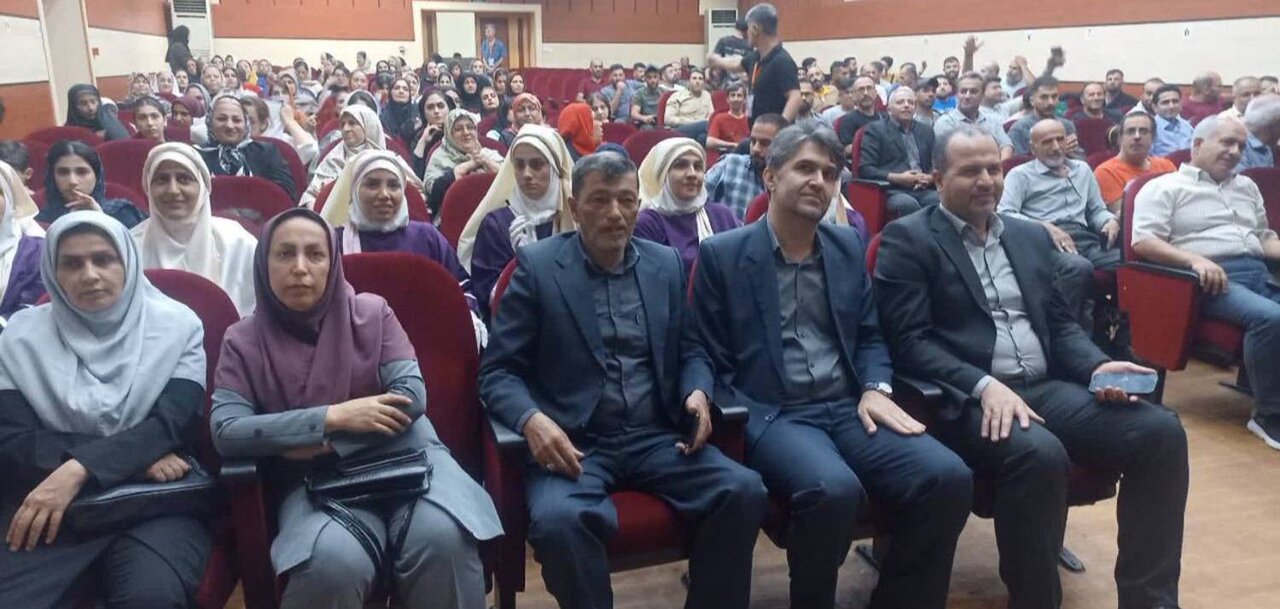 کتابخانه‌های عمومی بابل در مراسم گرامیداشت هفته ناشنوایان مشارکت کردند