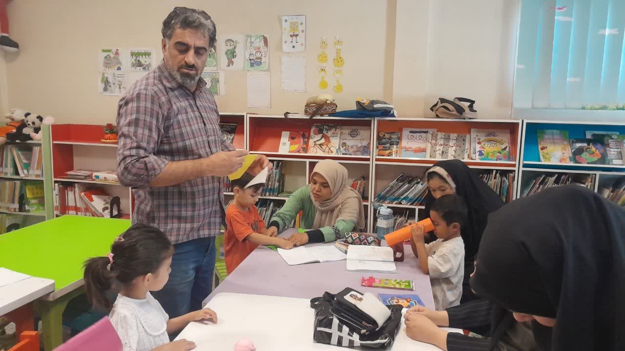 روایت دفاع مقدس در کتابخانههای عمومی استان تهران