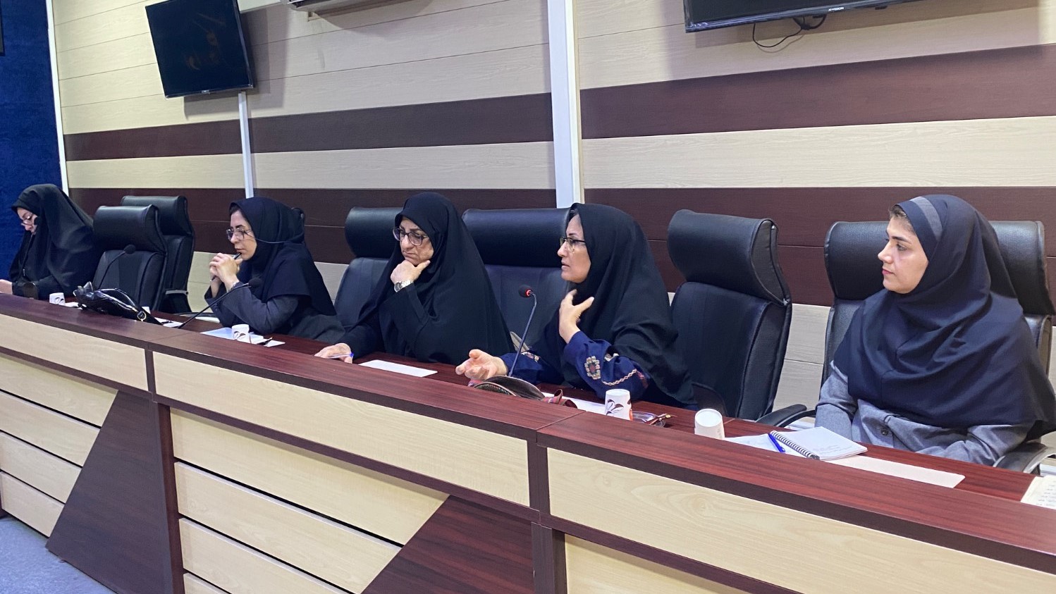 «رویدادمحوری» و «خلاقیت بومی»؛ راهبردهای اصلی کتابخانههای عمومی خوزستان در گرامیداشت هفته کتاب