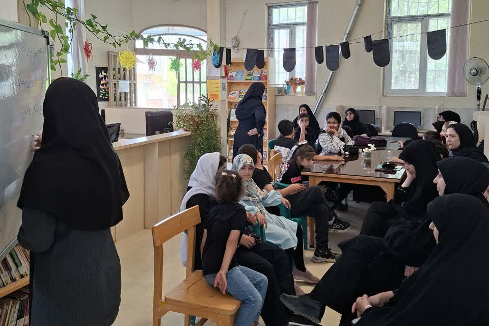 فرهنگ، قرآن و آموزش در کتابخانه واران روستای جاسب