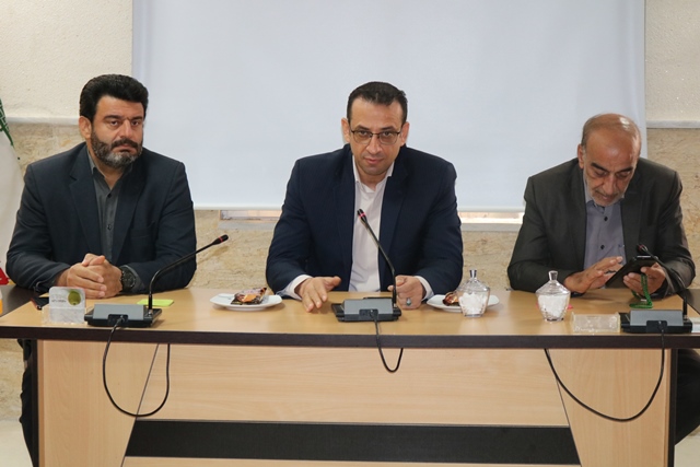 پیاده‌روی مقابل کتابخانه در آستانه یک تحول شهری و فرهنگی