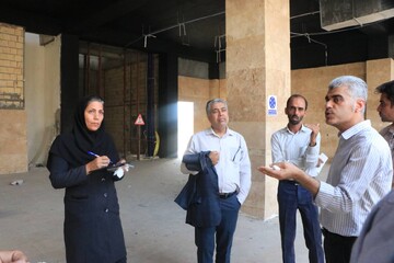 بازدید از کتابخانه