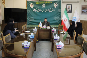 کتابداران اراک.jpg
