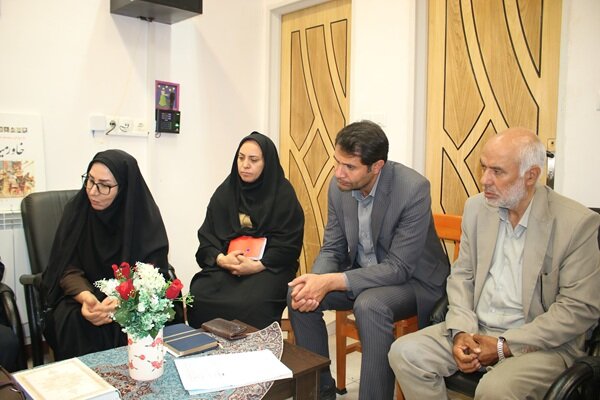ظرفیت‌های احداث کتابخانه مرکزی سامان با رویکرد توسعه گردشگری و مشارکت مردمی بررسی شد
