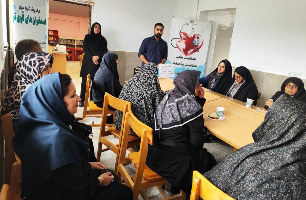 برگزاری کارگاه آموزشی «آمادگی در بحران و سلامت سالمندان» در کتابخانه برادران شهید صالحی مانه