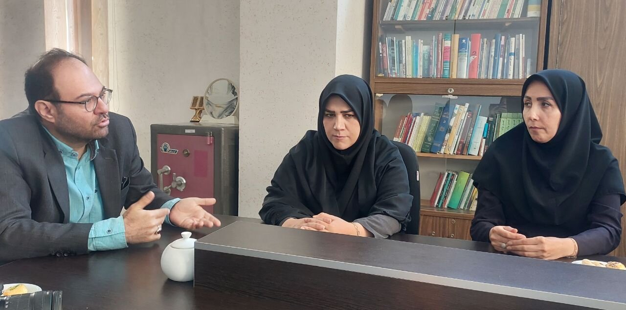 آیین معارفه سرپرست اداره کتابخانههای عمومی شهرستان رباط کریم برگزار شد