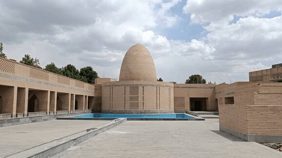 کتابخانه موحد، همسایه شمس تبریزی می‌شود