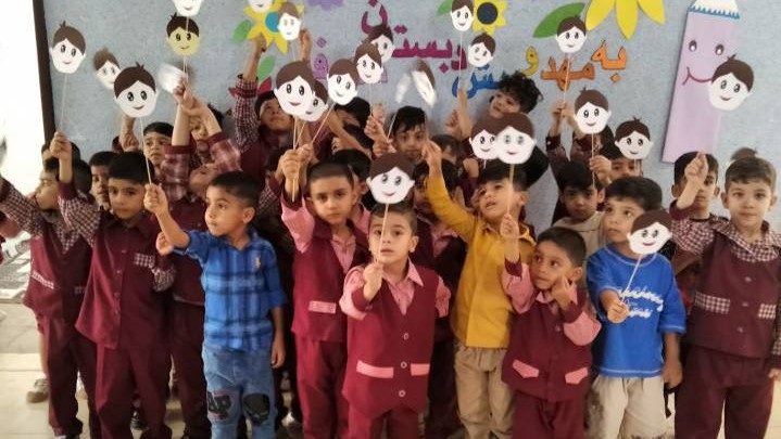 «جشن غنچه‌ها» در کتابخانه عمومی شهدای اروندکنار برگزار شد