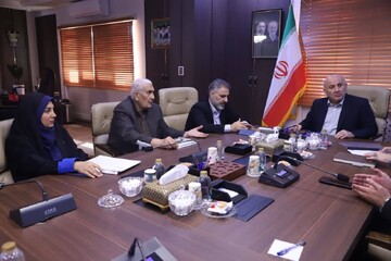 جلسه پیگیری برق‌رسانی و تجهیز کتابخانه مرکزی ساری