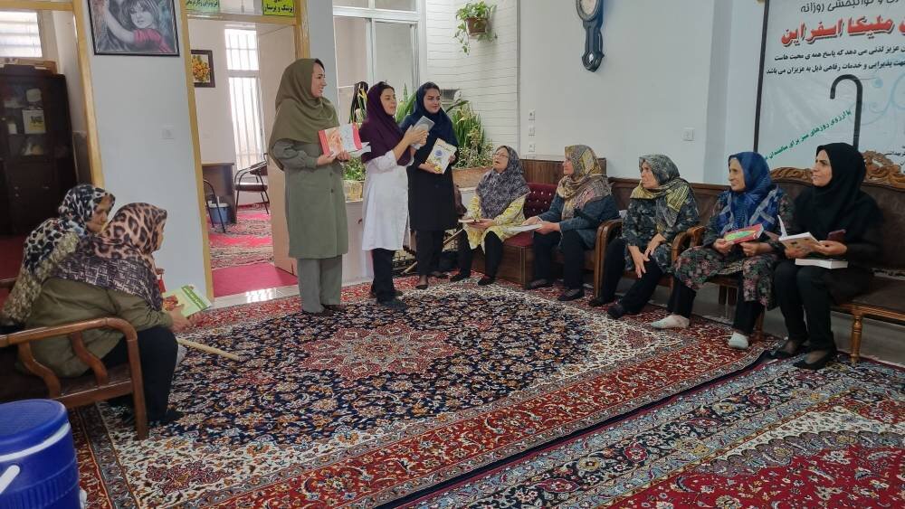 سرای سالمندان ملیکا، صاحب کتابخانه شد