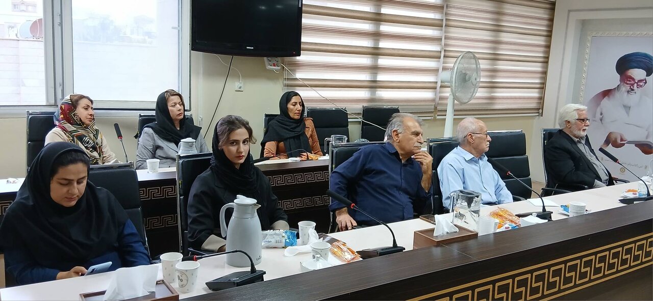 شعر، زبان مشترک فرهنگ‌ها برای کشف جهان‌های تازه ادبی