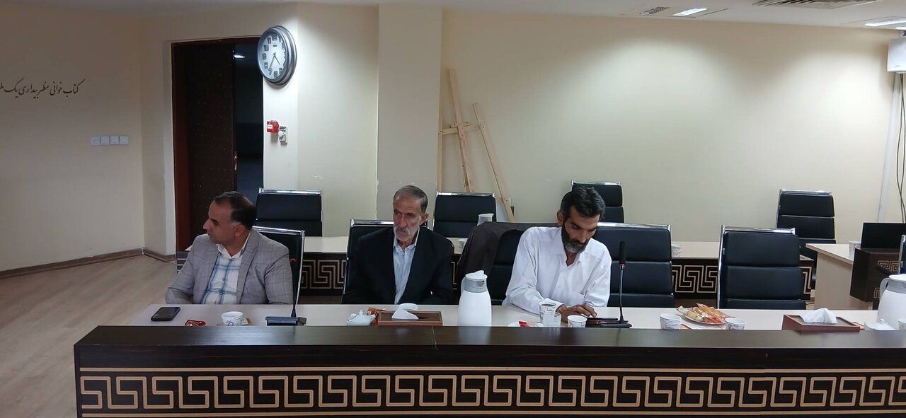 شعر، زبان مشترک فرهنگ‌ها برای کشف جهان‌های تازه ادبی