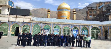 نمایشگاه کسب و کارهای کوچک در کتابخانه عمومی شهدای کیگا