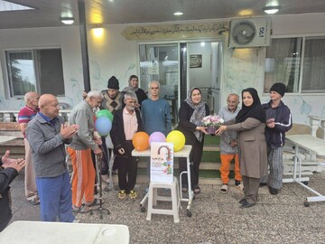 «چراغ تجربه» در مراکز سالمندان تنکابن و سلمانشهر