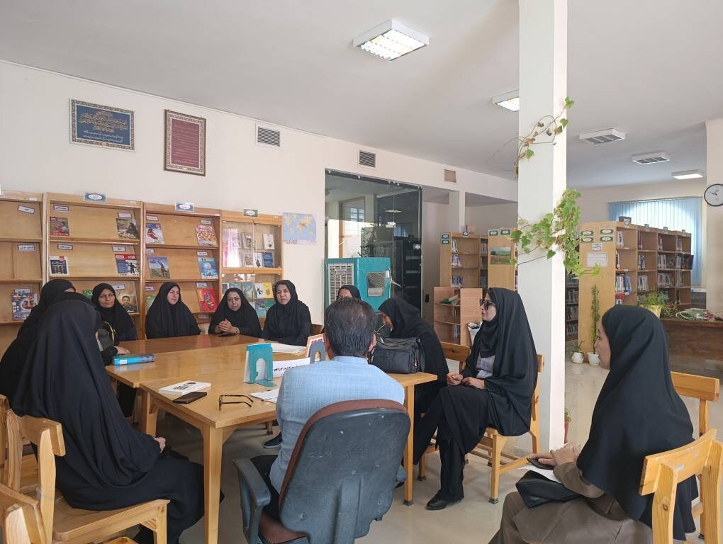 تداوم جریان فرهنگی کتابخانههای عمومی کرمانشاه در شهرها و روستاهای استان