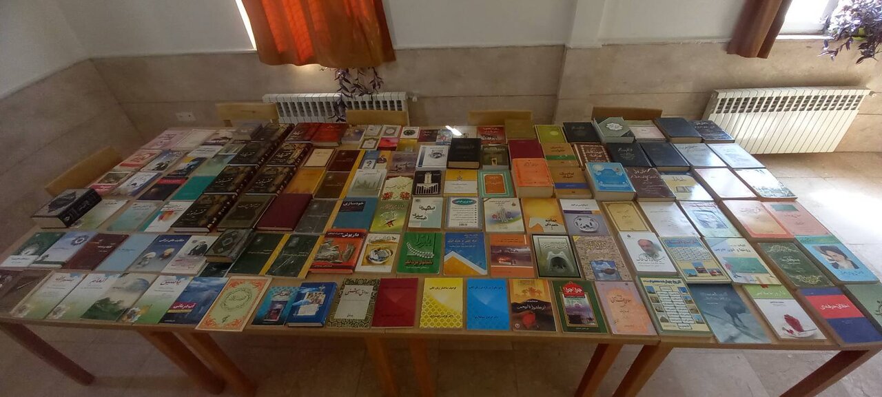 از محفل ادبی تا پیک کتاب؛ روایت تازه کتابخانههای کرمانشاه
