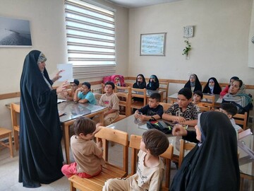 کارگاه آموزشی «من یک فرزند خوبم» در کتابخانه آیت‌الله حاج شیخ عبدالنبی کجوری شهر پول