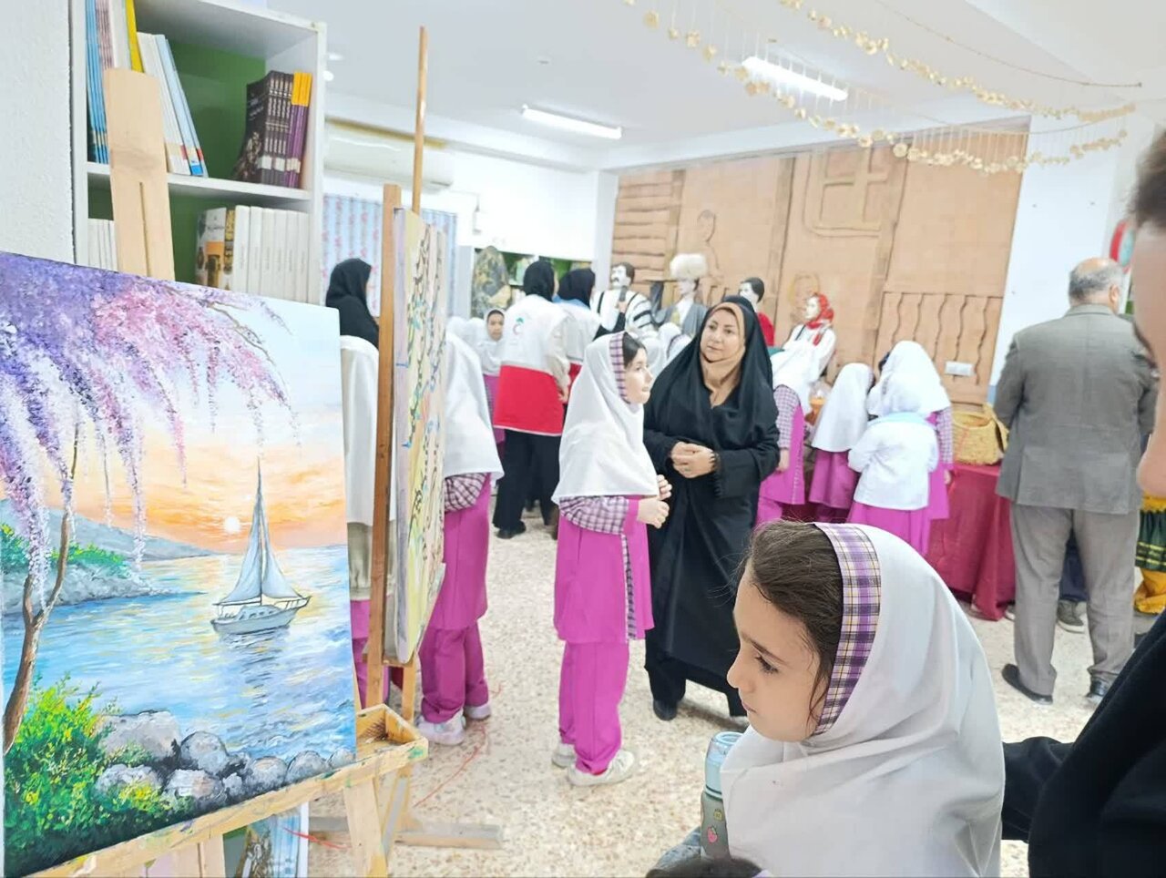 برگزاری ویژه‌برنامه ترویج فرهنگ مطالعه و شکوفایی استعدادهای هنری در محمودآباد