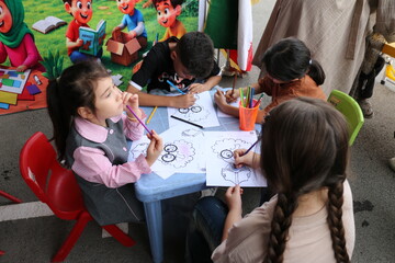 غرفه اداره‌کل کتابخانه‌های عمومی البرز در پارک مادر و کودک