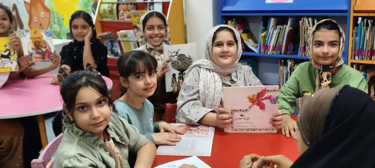 گرامیداشت هفته ملی کودک با محوریت کتاب، بازی و آموزش در کتابخانه‌ها