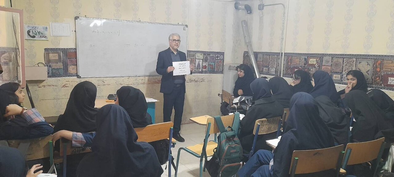 کتابخانه غدیر خرمآباد در مسیر پویایی فرهنگی