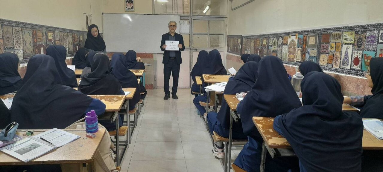 کتابخانه غدیر خرمآباد در مسیر پویایی فرهنگی