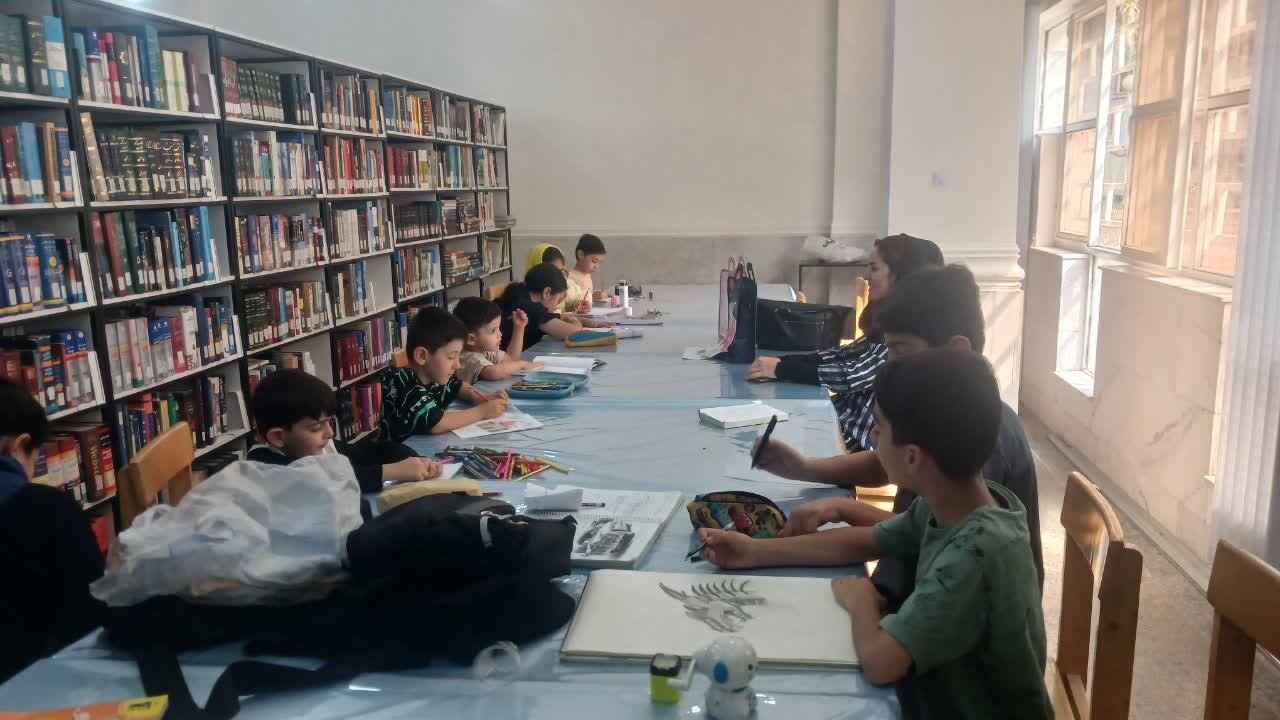 کتابخانه غدیر خرم‌آباد در مسیر پویایی فرهنگی