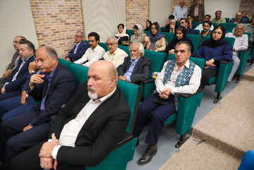 آیین بزرگداشت شاعر وارسته کمال‌الدین محمد وحشی بافقی درکتابخانه مرکزی یزد برگزار شد