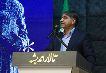 آیین بزرگداشت شاعر وارسته کمال‌الدین محمد وحشی بافقی درکتابخانه مرکزی یزد برگزار شد